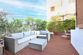 Sam's Journey 4BR Garden by HolyGuest